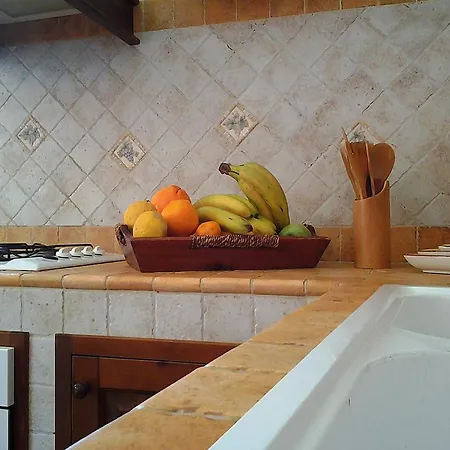 Casa Claudia Apartment *